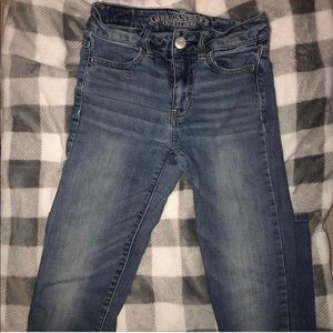American eagle high waisted jeans